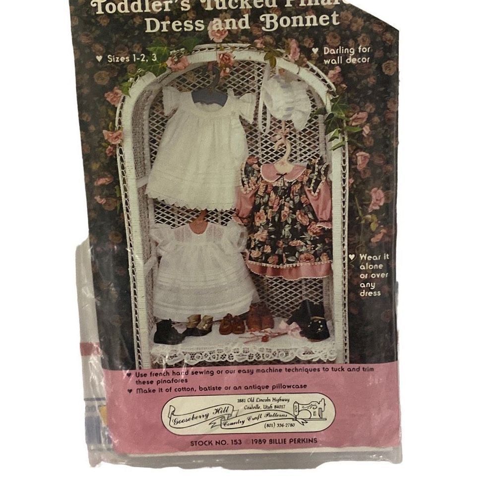 Vintage Sewing Pattern Toddlers Tucked Pinafore Dress and Bonnet